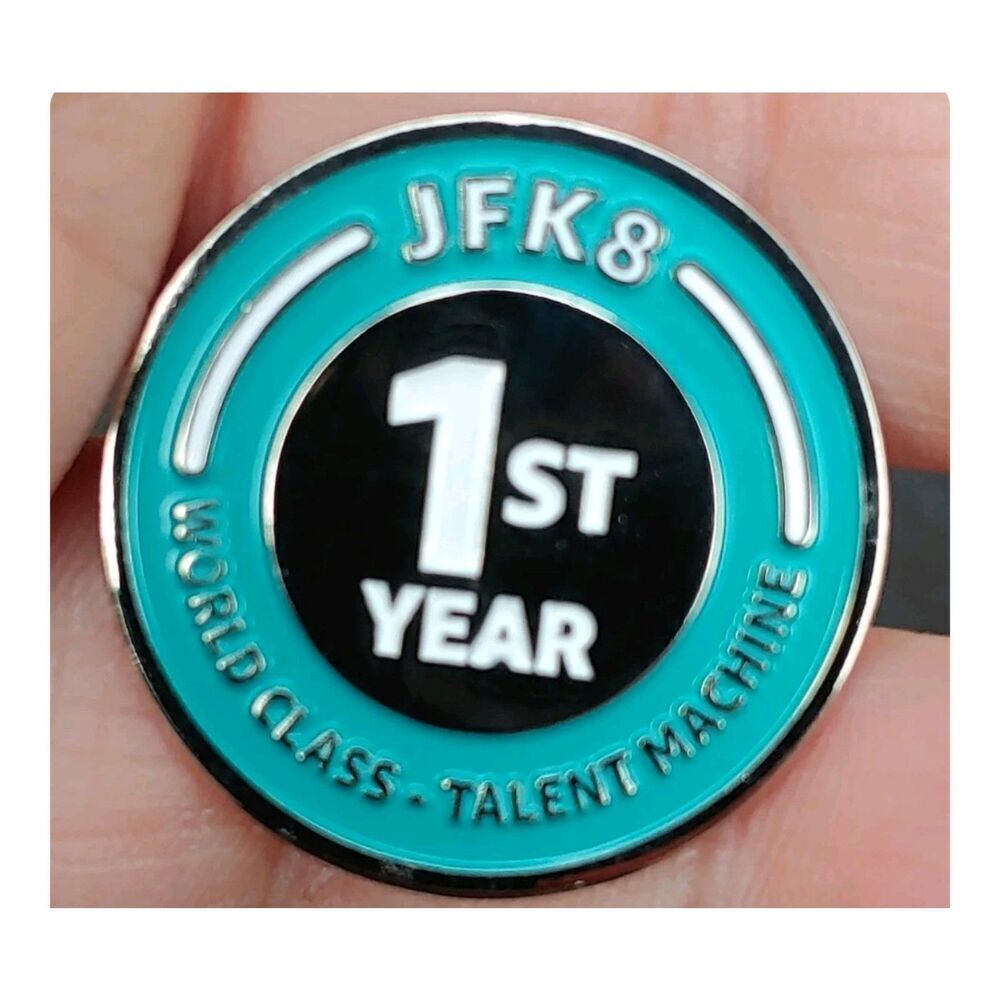 Amazon Peccy Pin "JFK8 1st Year World Class Talent Machine"